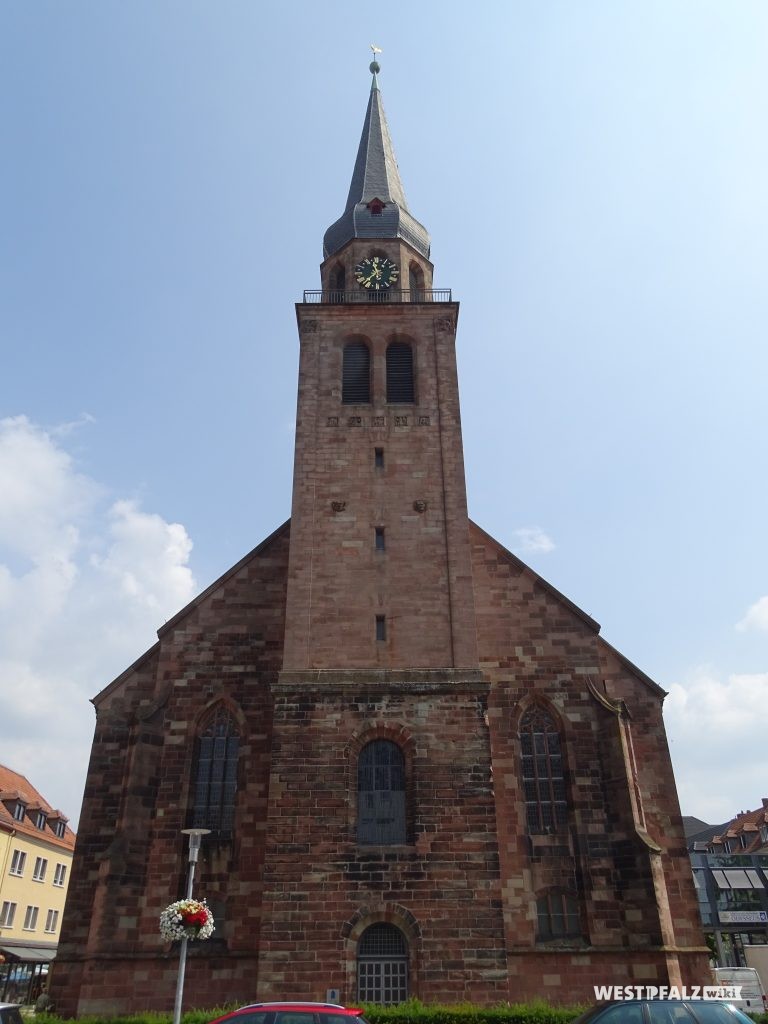 Süd-Ost-Fassade der Alexanderskirche in Zweibrücken