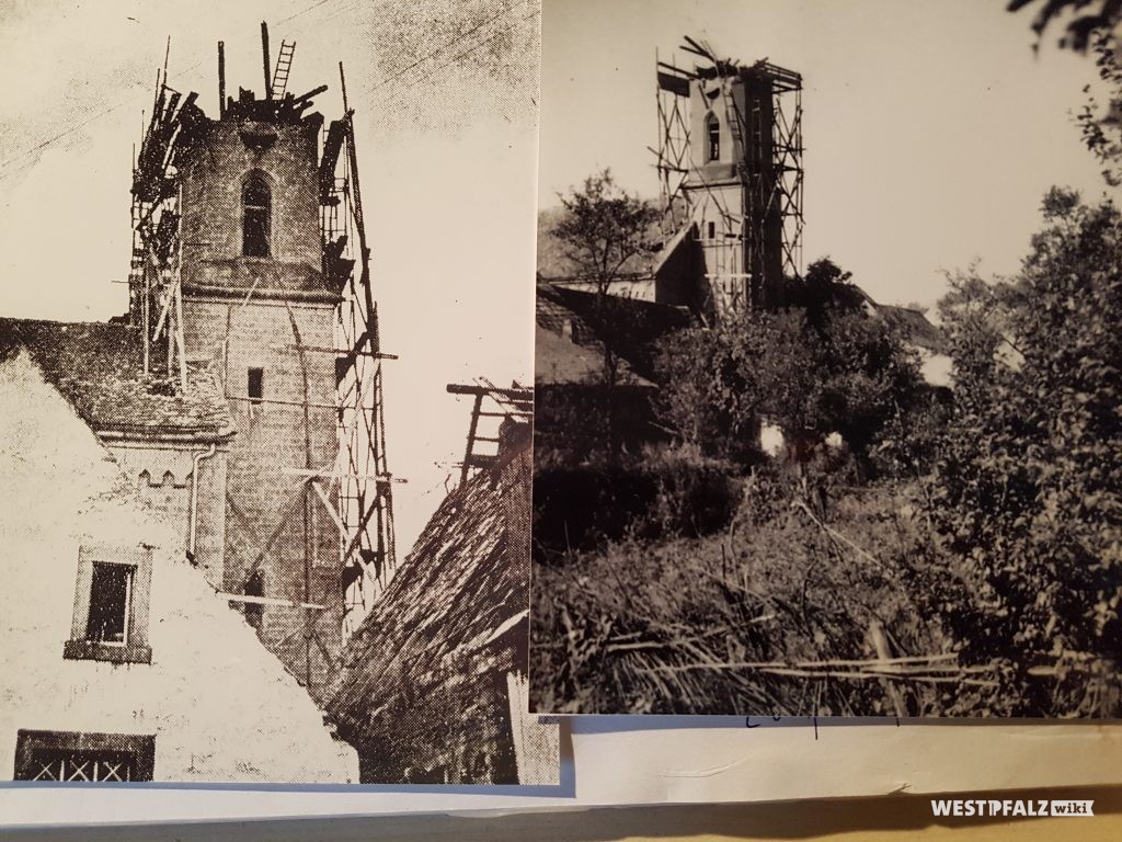 Nach Unwetter zerstörter Kirchturm der Protestantischen Kirche in Unkenbach 1939