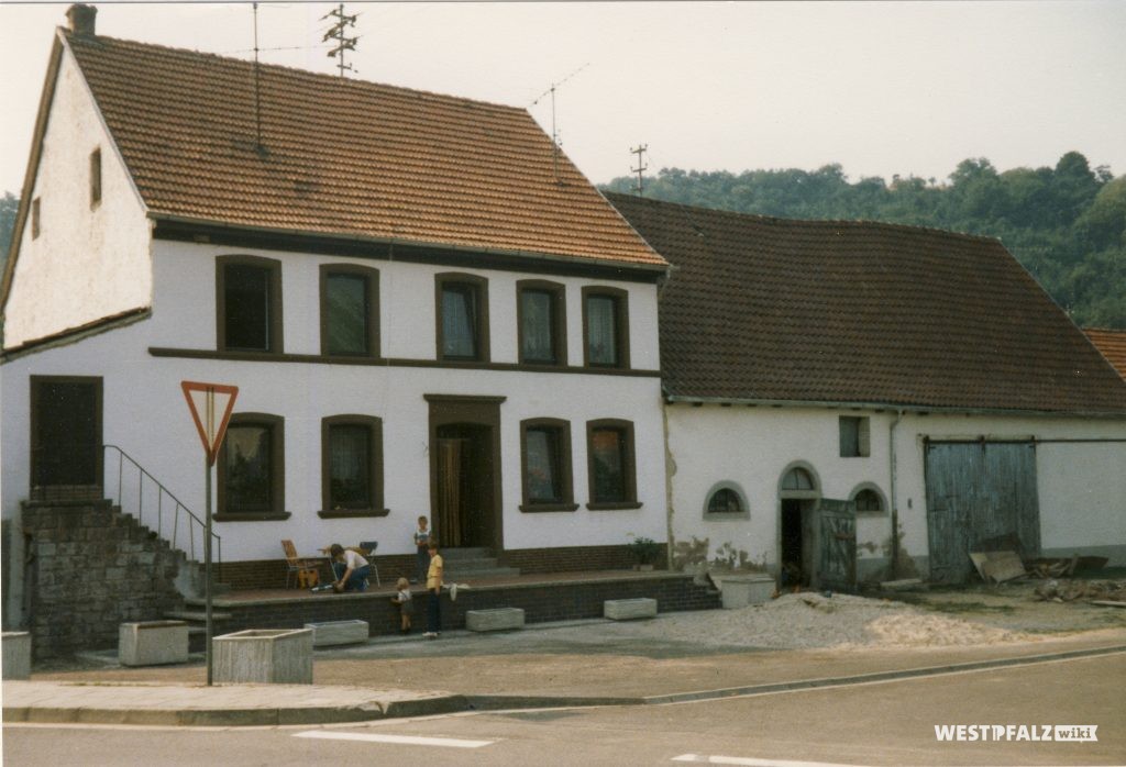Bauernhaus In der Au 1 in den 1980er Jahren
