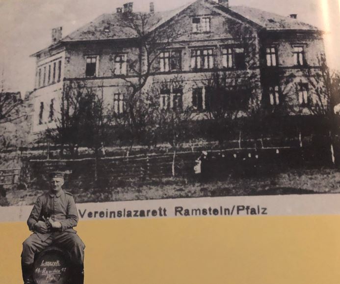 Die ehemalige Nikolausschule zu Lazarettzeiten im Ersten Weltkrieg