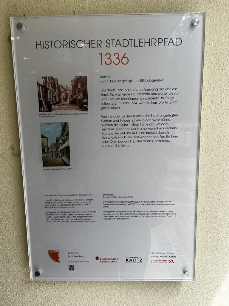 Informationstafel des Stadtlehrpfads